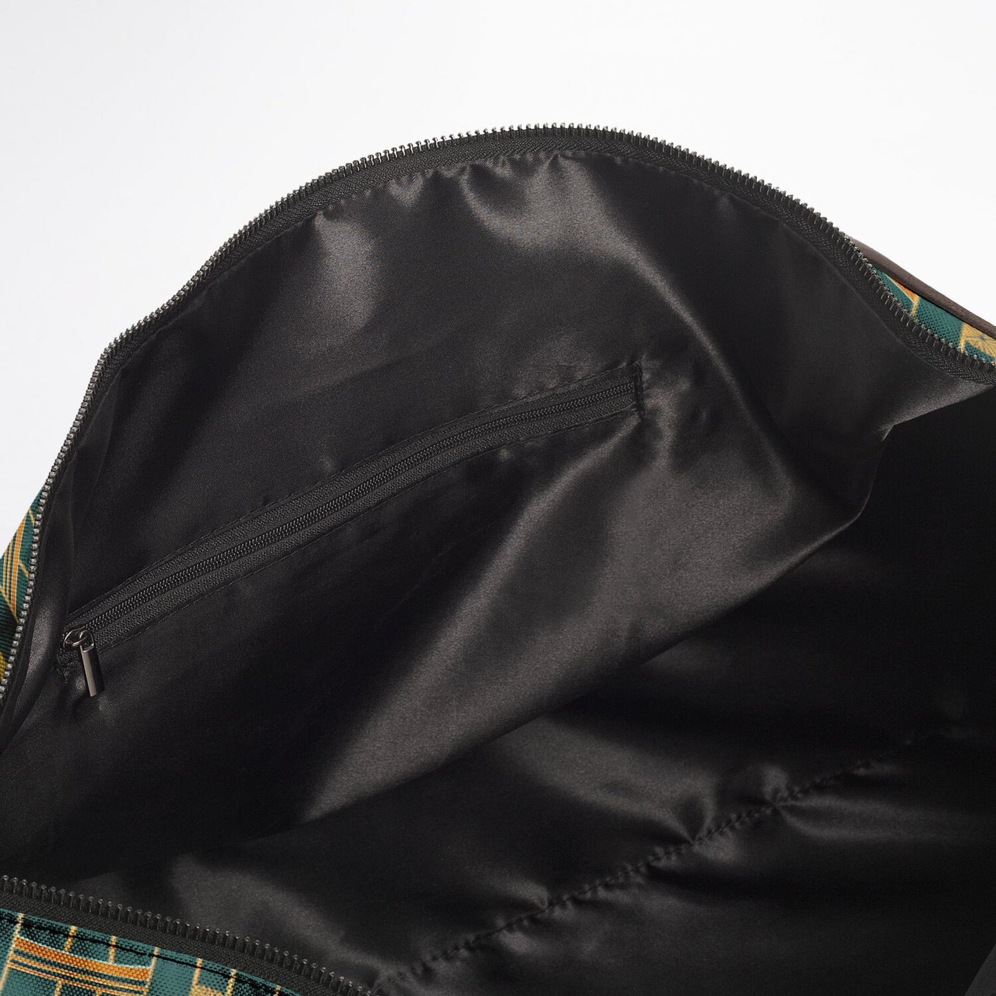 Emerald Urban Voyager Duffle Bag