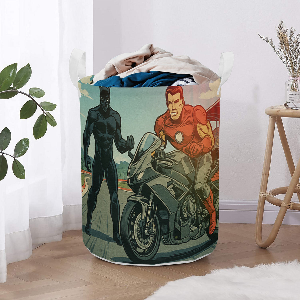 Retro Iron Panther comics Round Laundry Basket